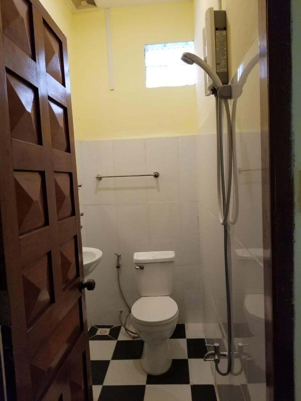 Room 7 - Studio In A Villa 5Mn Walk From The Royal Palace With Swimming Pool بنوم بنه المظهر الخارجي الصورة